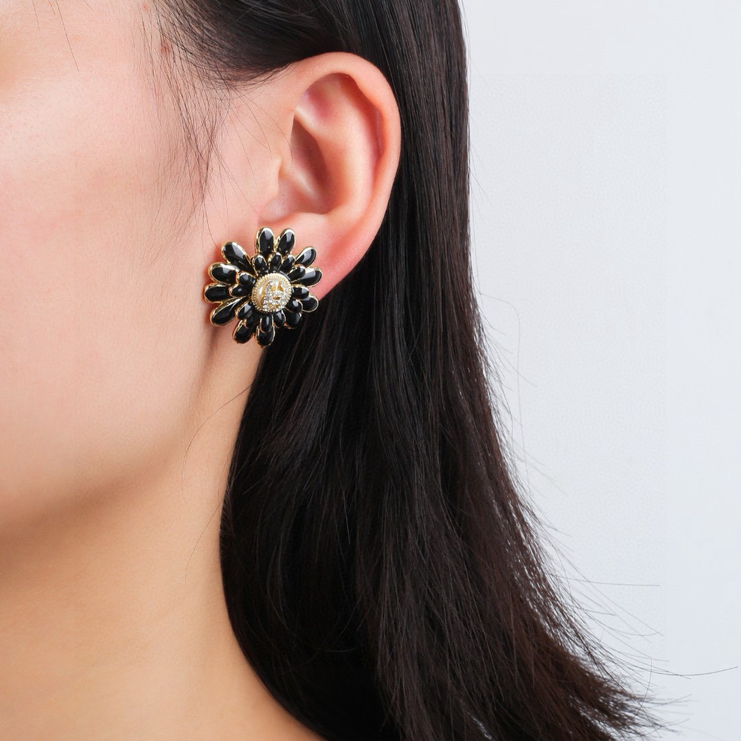 Chanel Haute Couture Haute Joaillerie Fine Jewelry Earrings Necklace 8