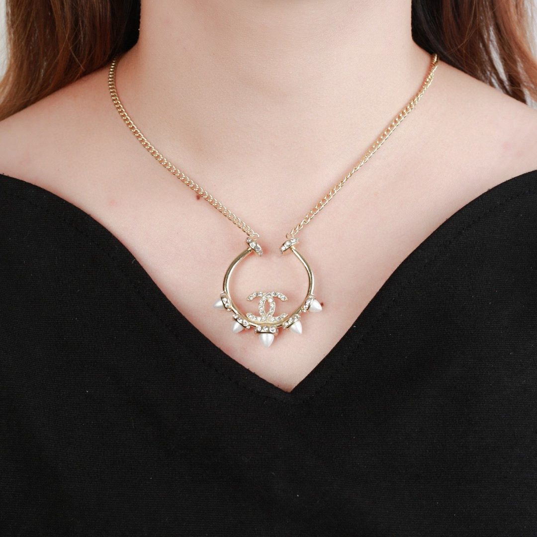 Chanel Chanel 金属中古项链 简约风格 小香双c颈链 代购级别 黄铜材质