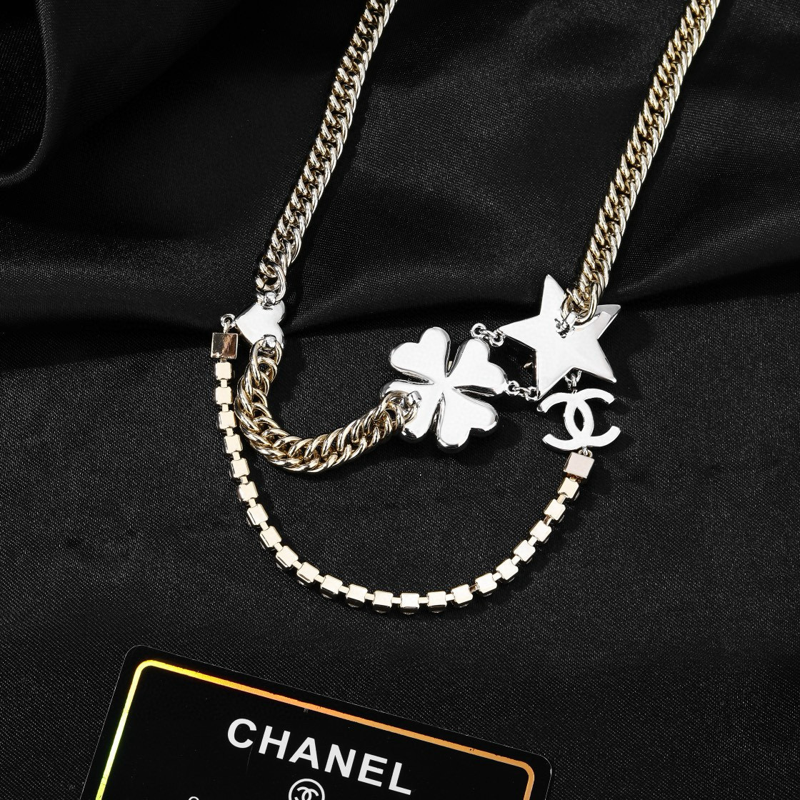 Chanel 香奈儿 Chanel 新款 项链 同步上新 双C精工打造 黄铜材质