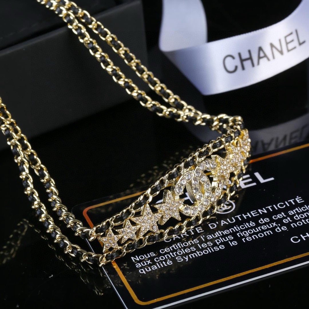 小香 Chanel 新款施华洛世奇水晶星星项链 颈链 专柜同步上新 双C精工打造原版一致黄铜材质
