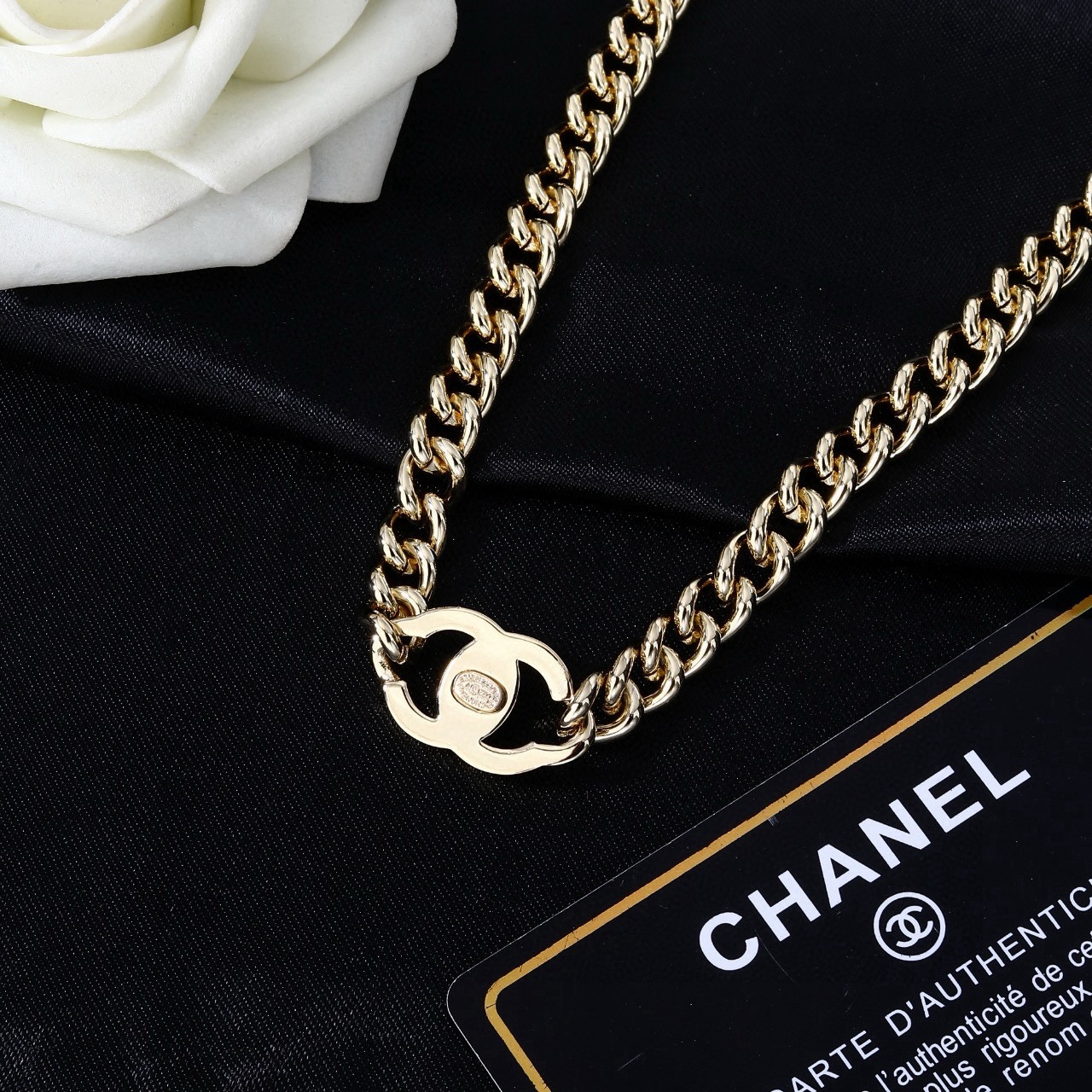 小香 Chanel 新品腰链 代购级别 一比一品质 香奈鹅 系列 风格高级百搭 高级感爆棚 现货