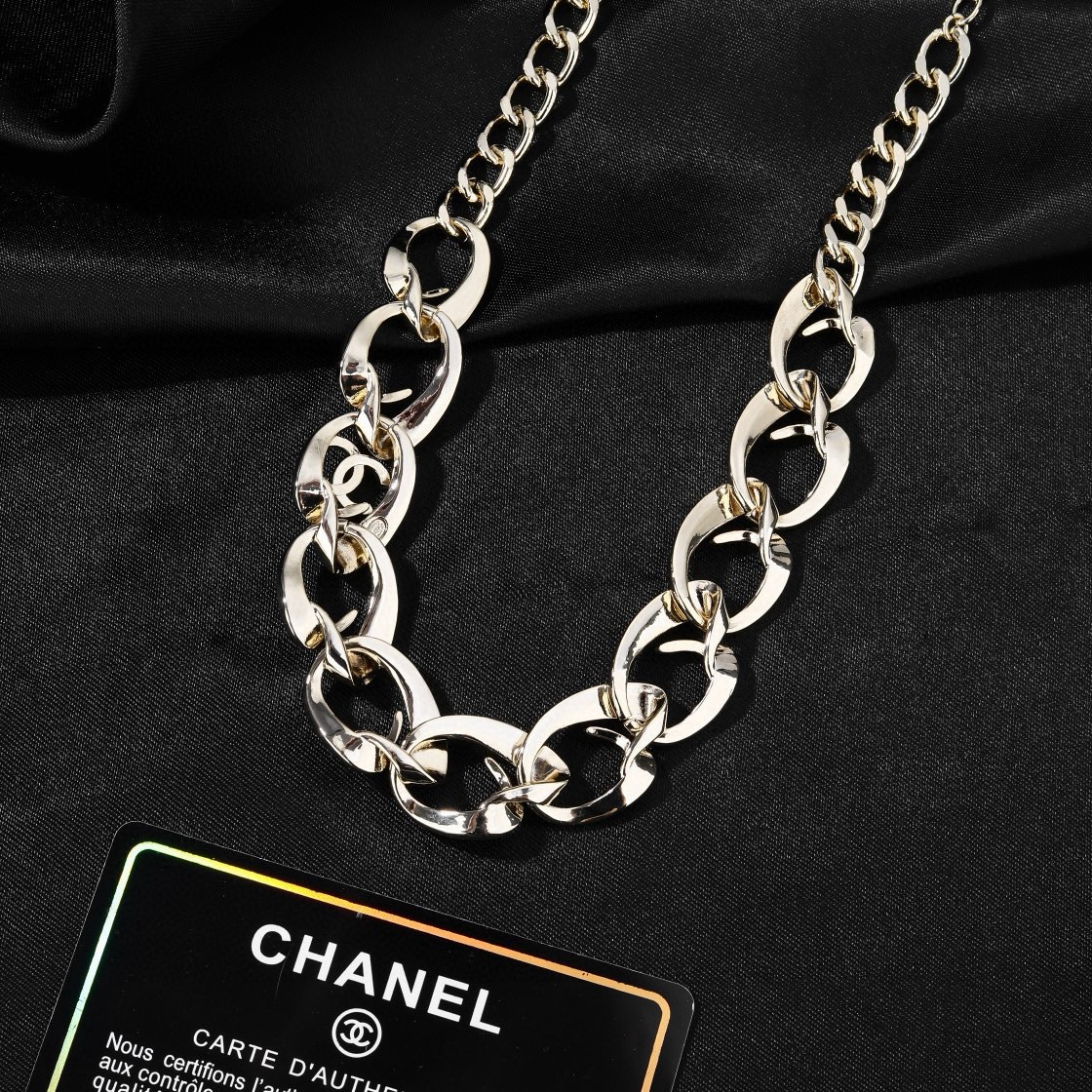 香奈儿 Chanel 新款 项链 专柜同步上新 双C精工打造原版一致黄铜材质