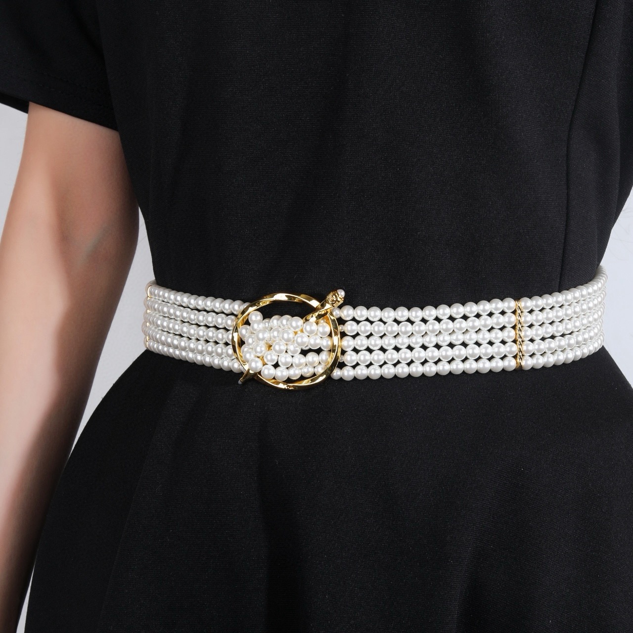 小香 Chanel 新品腰链 代购级别 一比一品质 香奈鹅 系列 风格高级百搭 高级感爆棚 现货