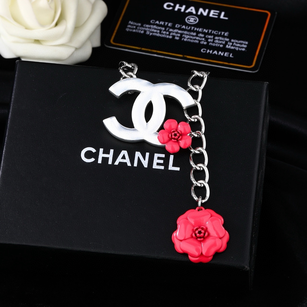 小香 Chanel 新品腰链 代购级别 一比一品质 香奈鹅 系列 风格高级百搭 高级感爆棚 现货