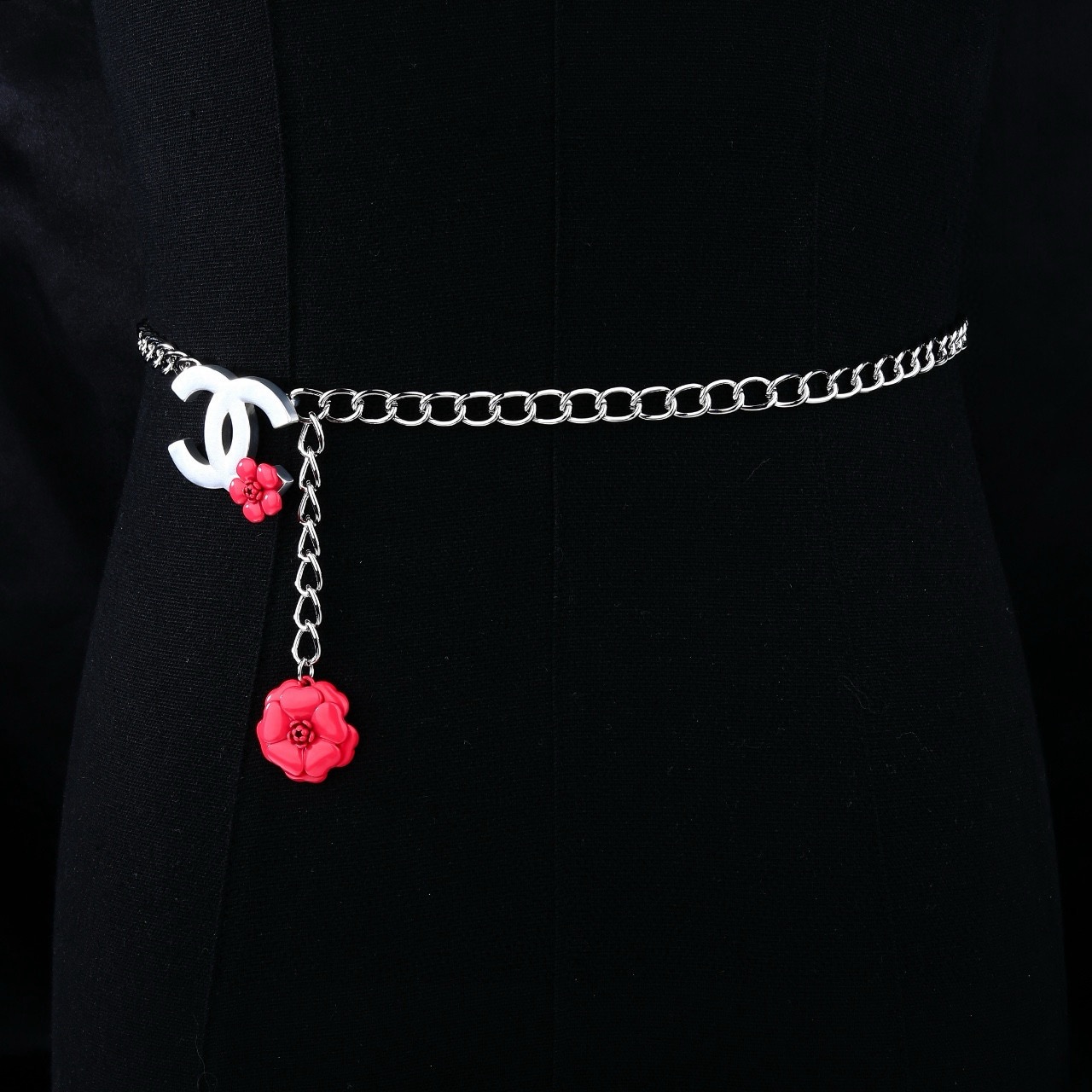 小香 Chanel 新品腰链 代购级别 一比一品质 香奈鹅 系列 风格高级百搭 高级感爆棚 现货