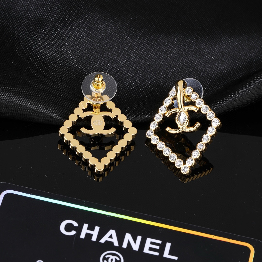 Chanel Haute Couture Haute Joaillerie Fine Jewelry Earrings Necklace 7