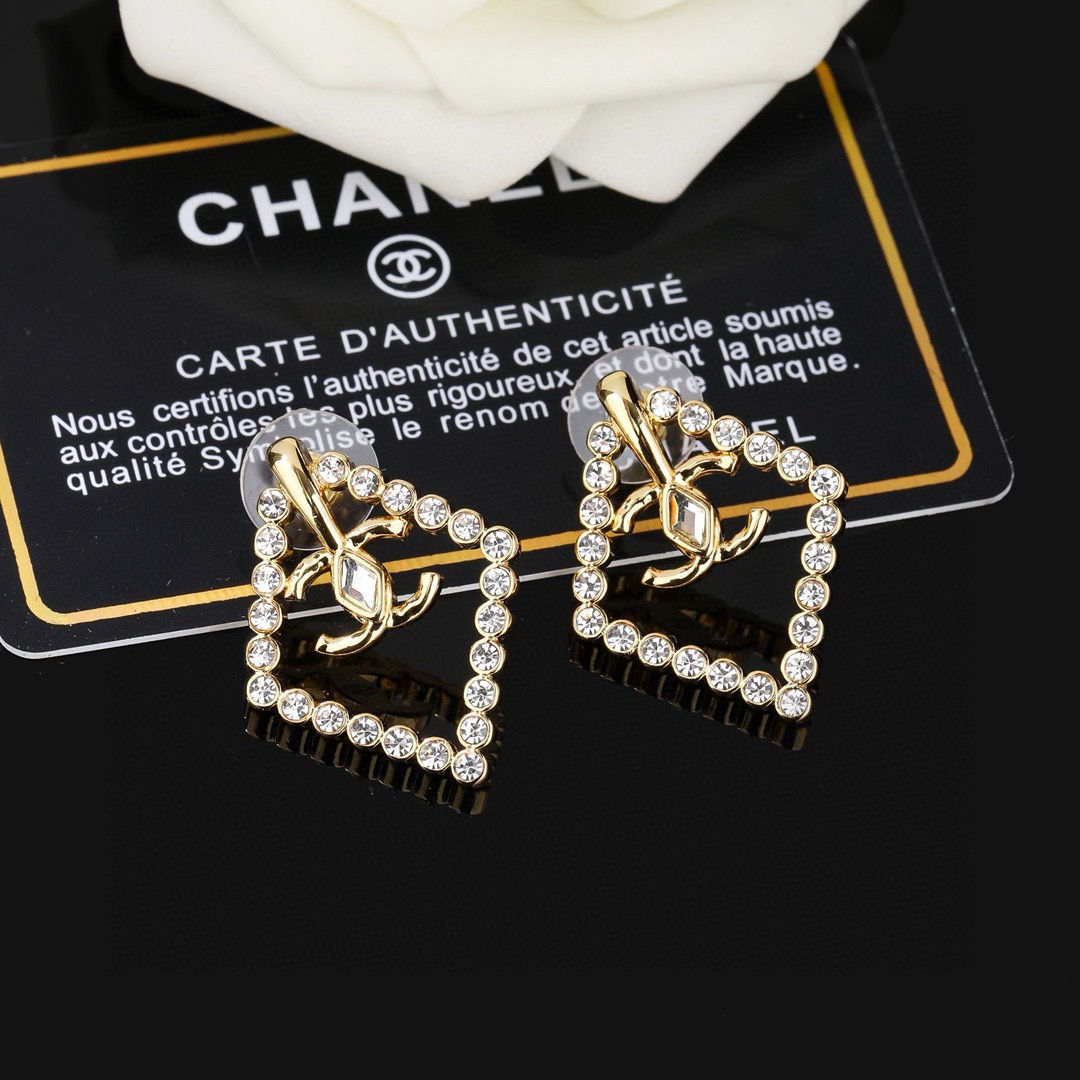 Chanel Haute Couture Haute Joaillerie Fine Jewelry Earrings Necklace 3