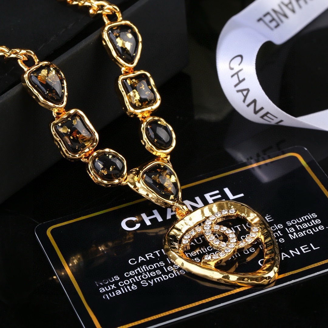 小香 Chanel 新款项链 专柜同步上新 双C 精工打造原版一致黄铜材质