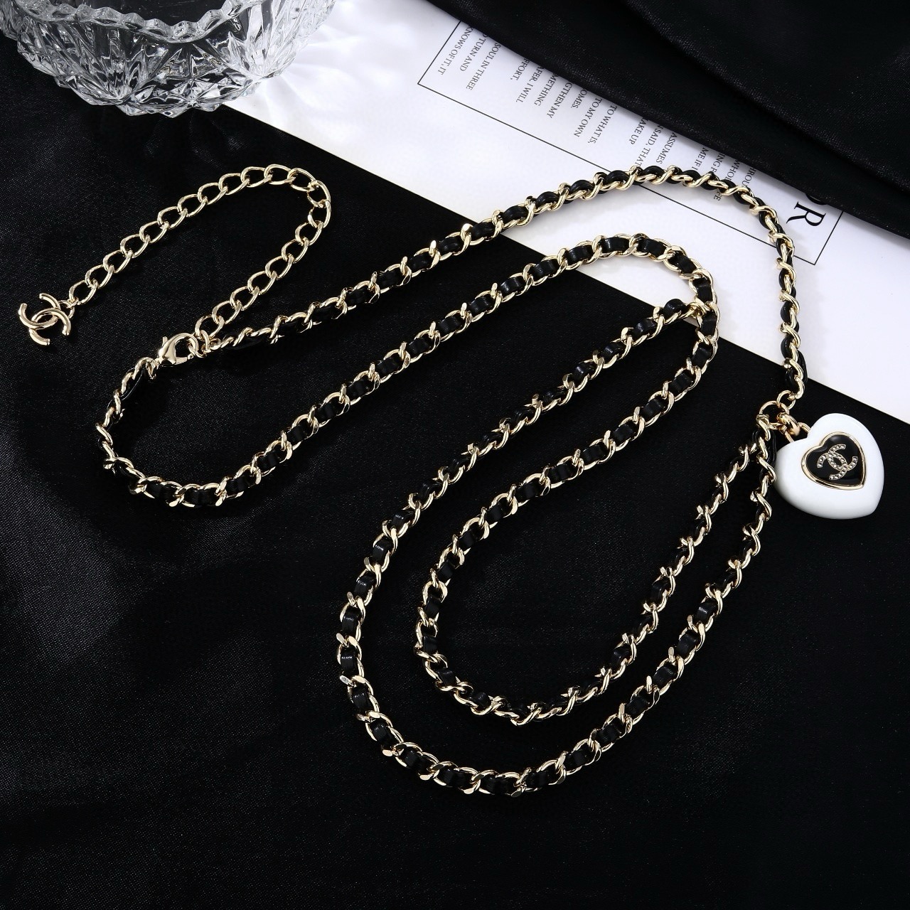 小香 Chanel 新品腰链 代购级别 一比一品质 香奈鹅 系列 风格高级百搭 高级感爆棚 现货