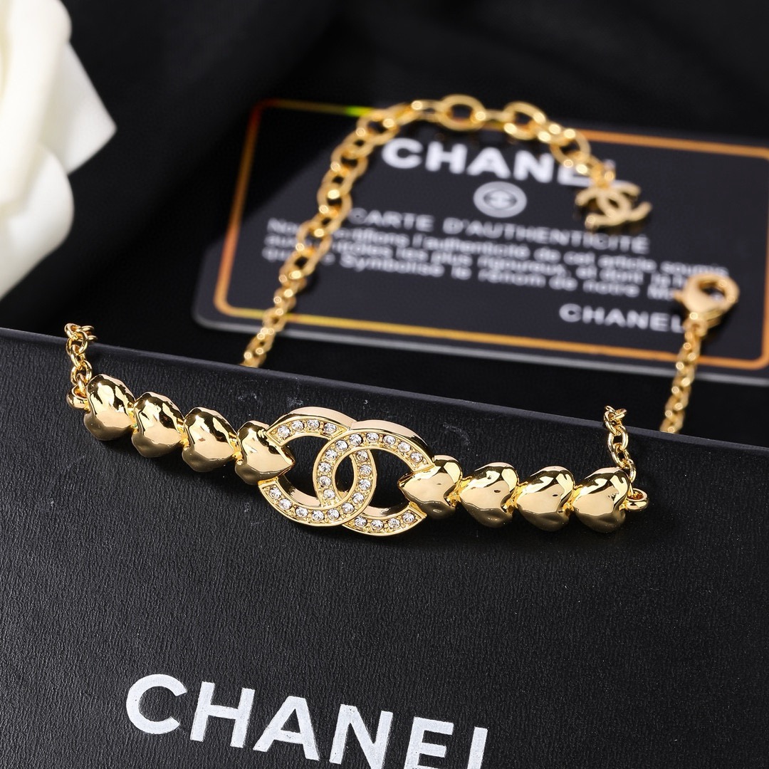 小香 Chanel 新款项链  专柜同步上新 双C项链 精工打造原版一致黄铜材质