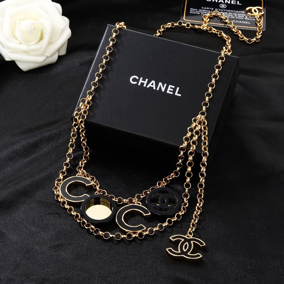 小香 Chanel 新品腰链 代购级别 一比一品质 香奈鹅 系列 风格高级百搭 高级感爆棚 现货
