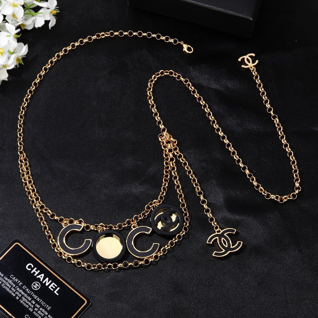 小香 Chanel 新品腰链 代购级别 一比一品质 香奈鹅 系列 风格高级百搭 高级感爆棚 现货