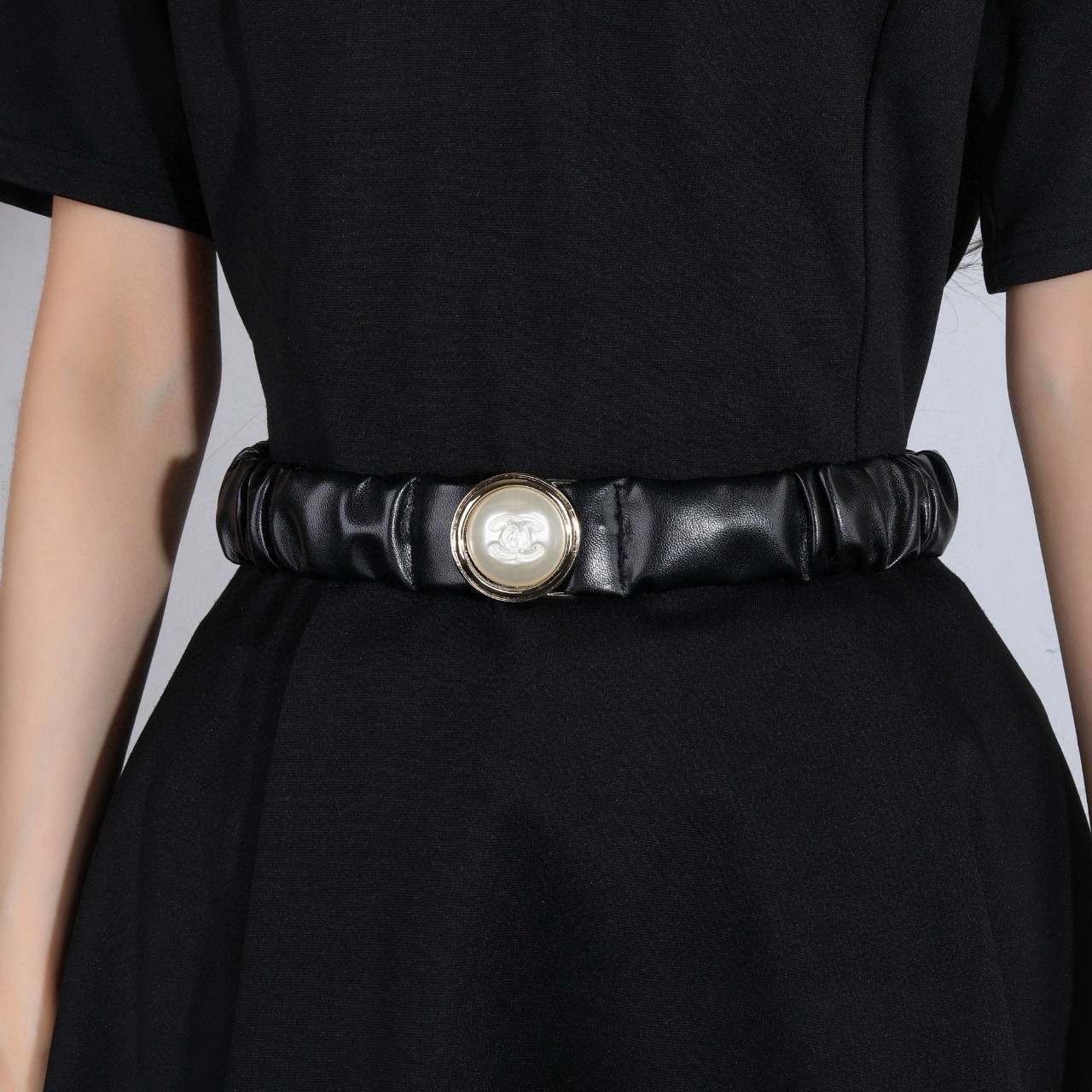 小香 Chanel 新品腰链 代购级别 一比一品质 香奈鹅 系列 风格高级百搭 高级感爆棚 现货