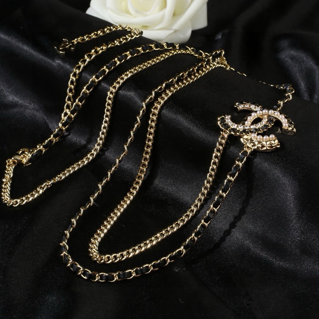 小香 Chanel 新品小羊皮双C腰链 代购级别 一比一品质 香奈鹅 系列 经典cc logo 风格高级