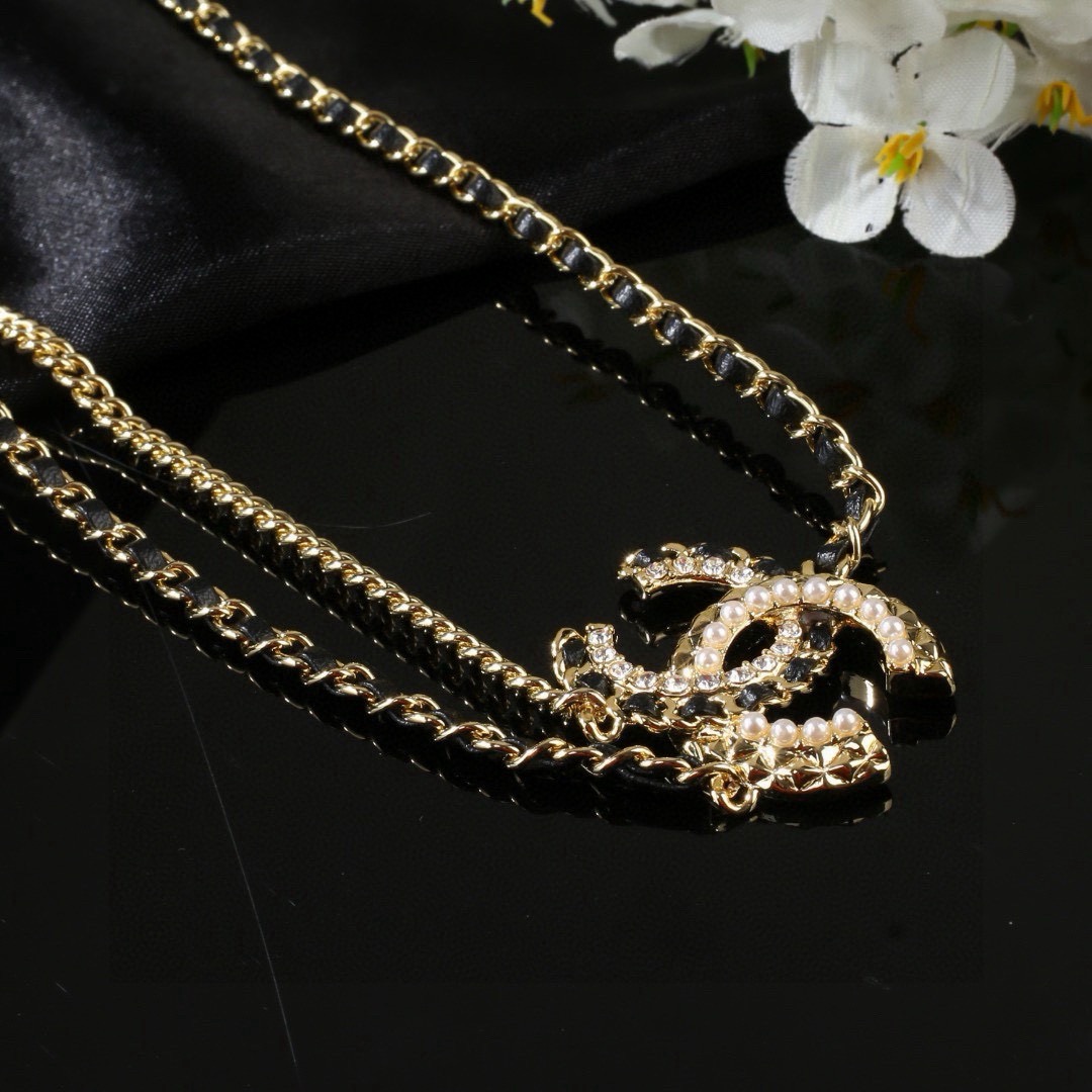 小香 Chanel 新品小羊皮双C腰链 代购级别 一比一品质 香奈鹅 系列 经典cc logo 风格高级