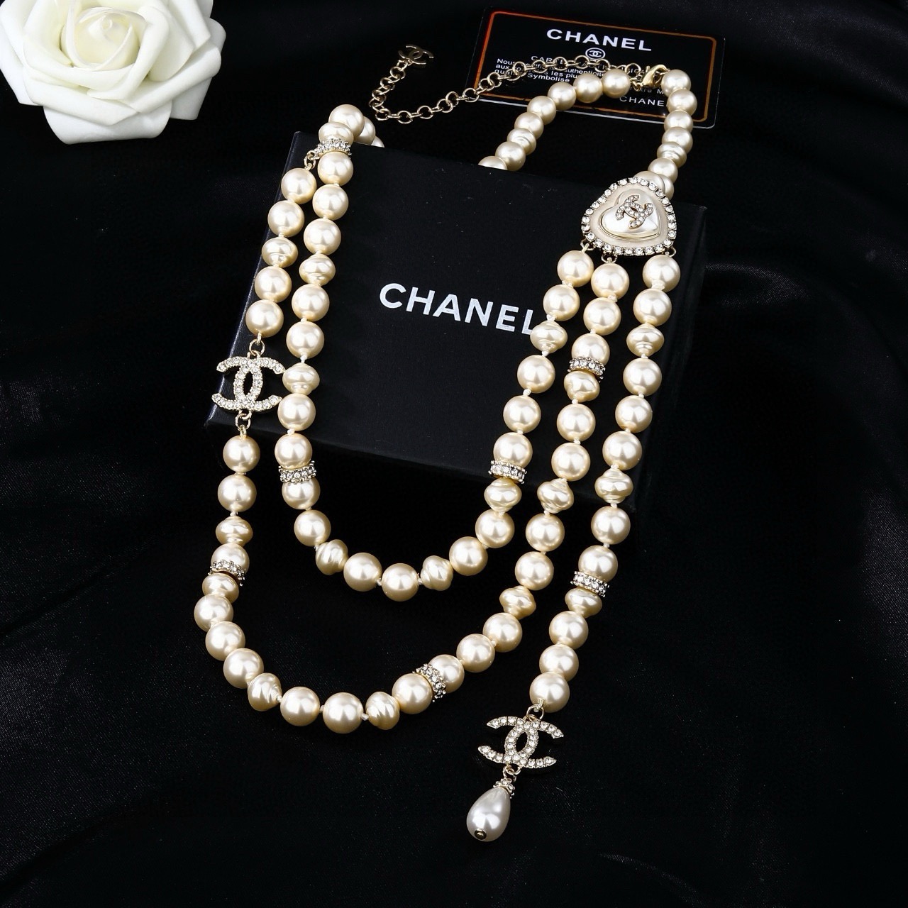 小香 Chanel 新品腰链 代购级别 一比一品质 香奈鹅 系列 风格高级百搭 高级感爆棚 现货