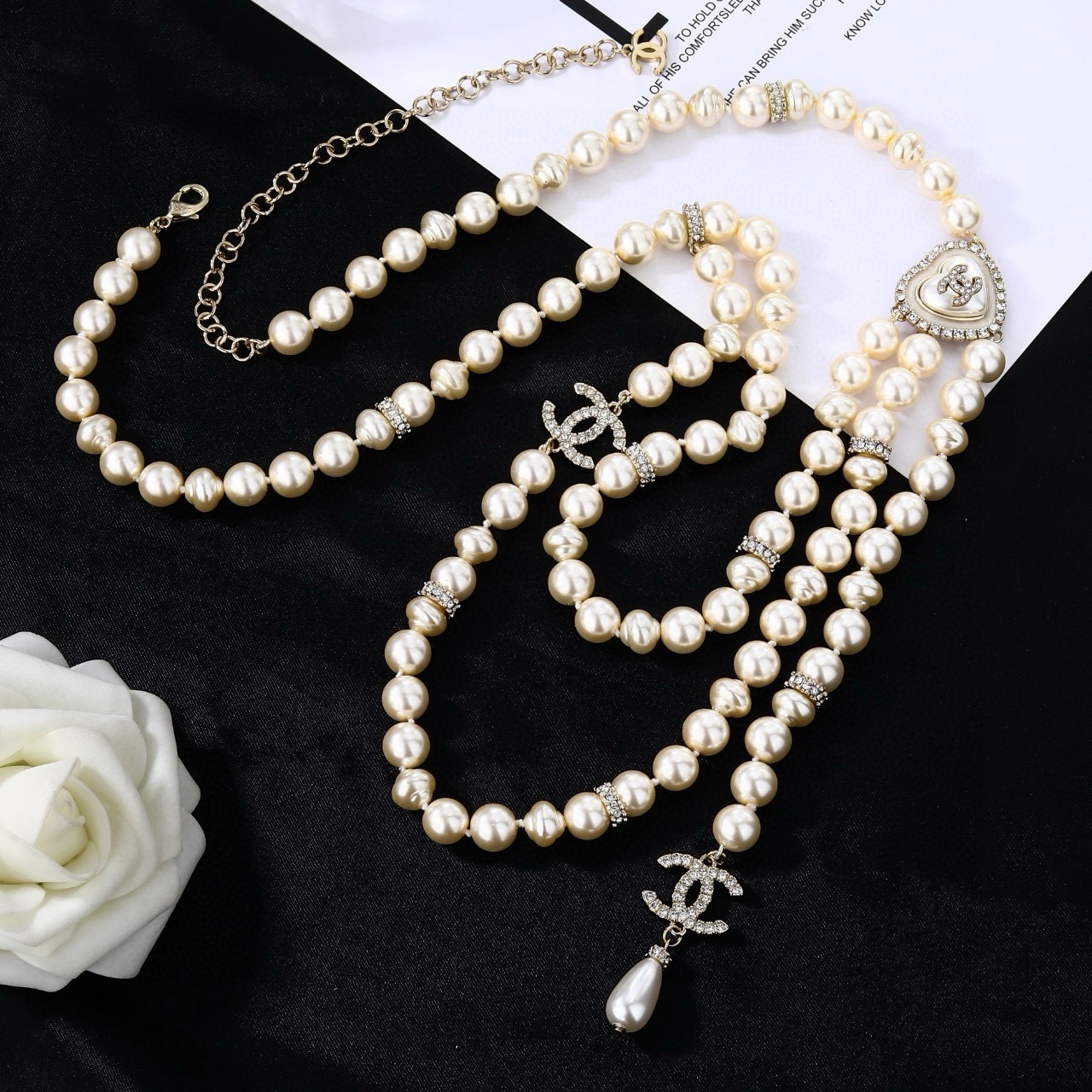 小香 Chanel 新品腰链 代购级别 一比一品质 香奈鹅 系列 风格高级百搭 高级感爆棚 现货