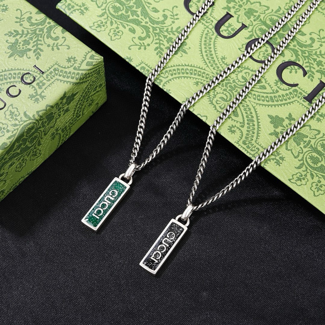 Gucci 古驰  项链最新火爆开启  双G  项链 绝对是古驰的风格🔹夸张、重装饰、 超级好看🔹代购级
