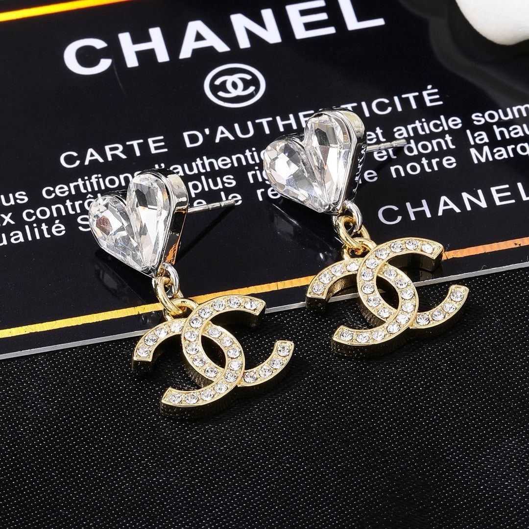 小香 Chanel 新品耳环 代购级别 一比一品质 香奈鹅 系列 经典cc logo 风格高级百搭 高级