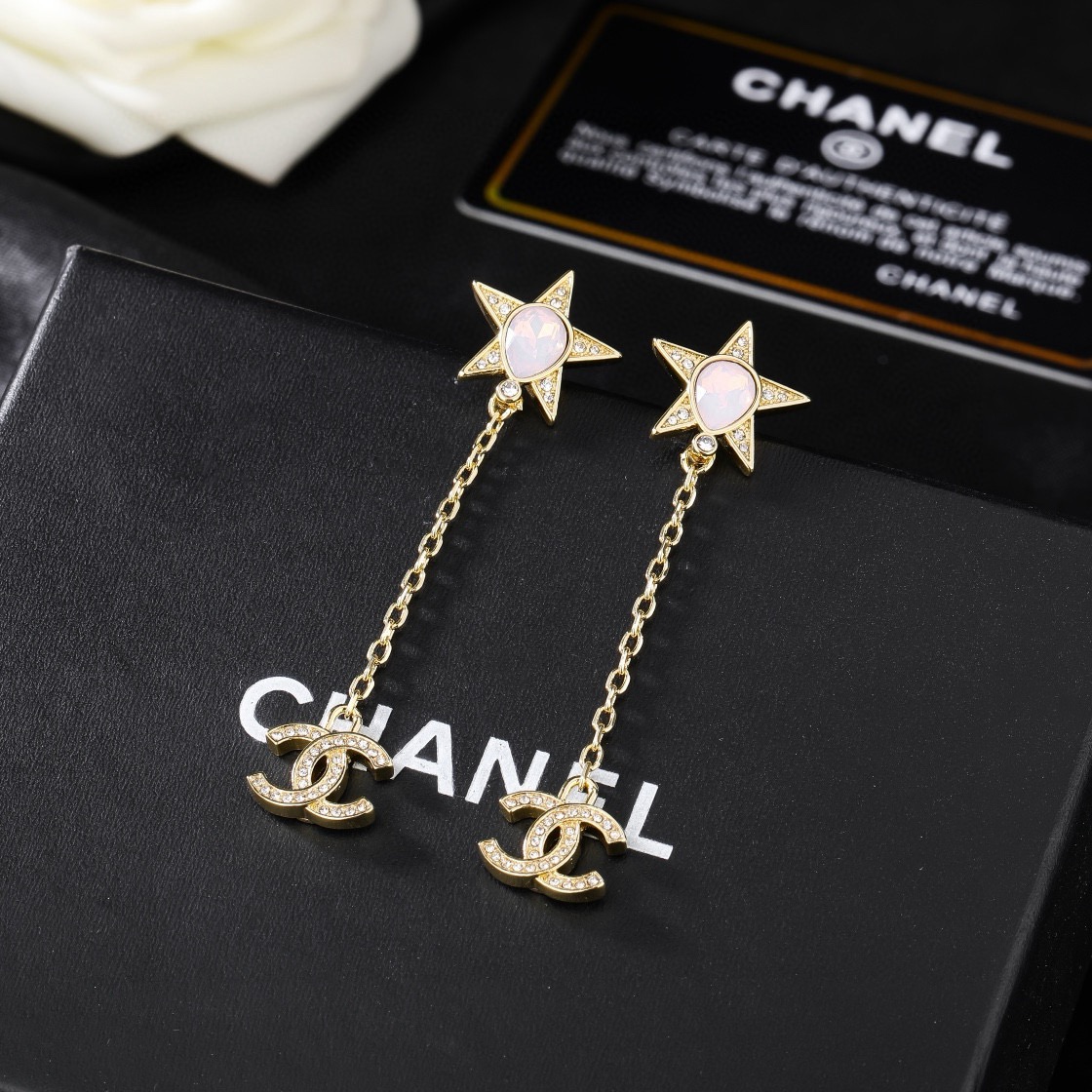 小香 Chanel 新品耳环 代购级别 一比一品质 香奈鹅 系列 经典cc logo 风格高级百搭 高级