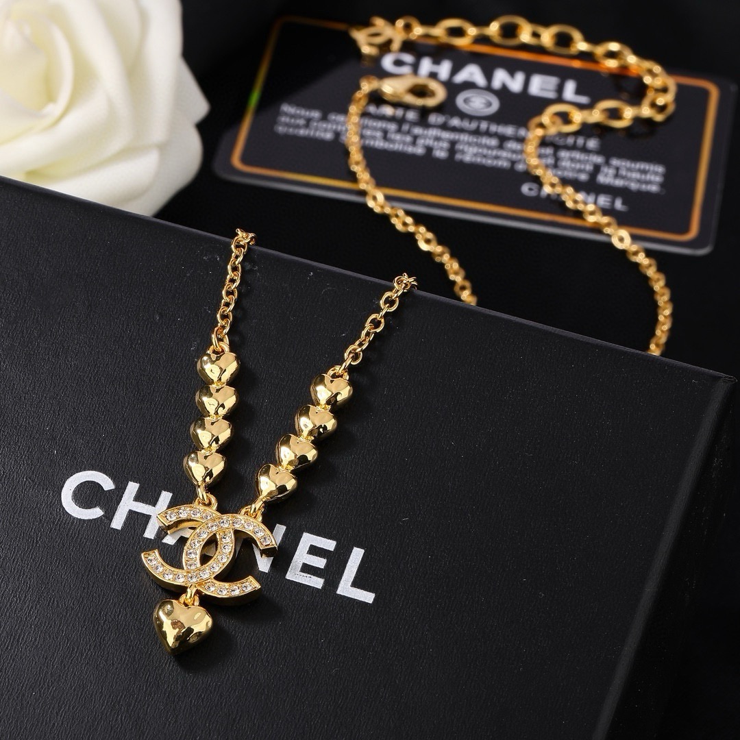 Chanel 复古金属中古包包项链 简约风格超级大气 小香字母项链 代购级别 黄铜材质