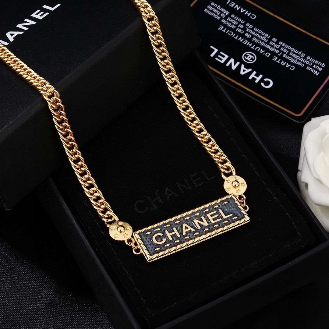 小香 Chanel 新品腰链 代购级别 一比一品质 香奈鹅 系列 风格高级百搭 高级感爆棚 现货