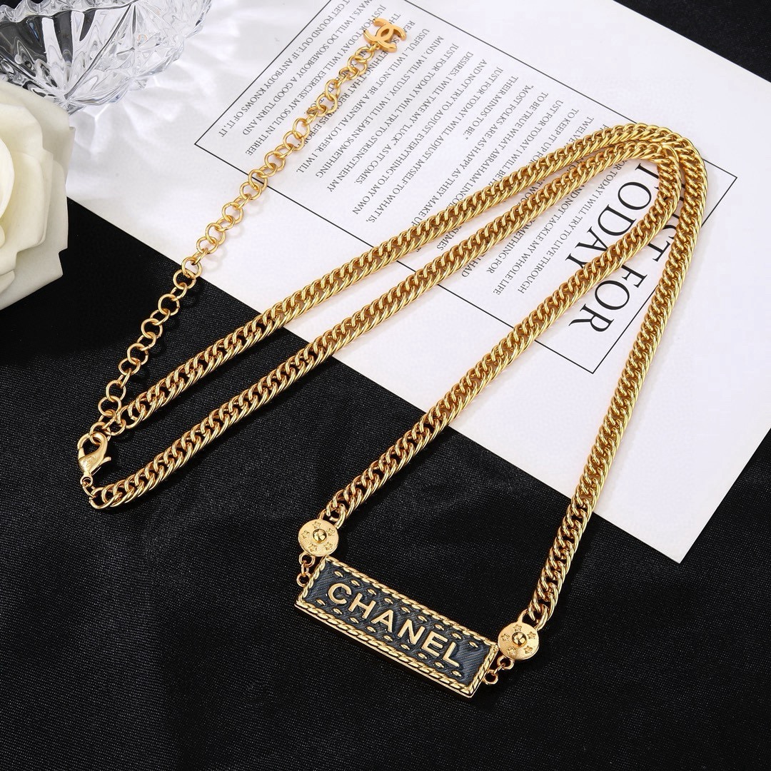 小香 Chanel 新品腰链 代购级别 一比一品质 香奈鹅 系列 风格高级百搭 高级感爆棚 现货