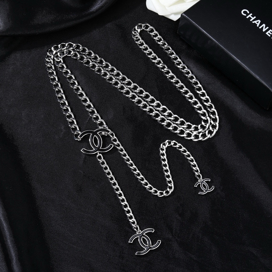 （银色）Chanel 小香腰链 采用原版一致黄铜材质 电镀18K金 超级重工的一款腰链 力求完美 做到1