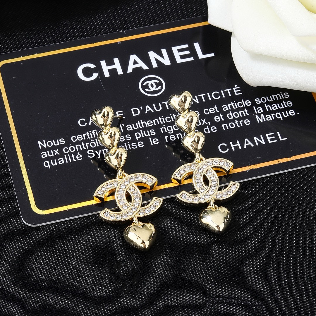 小香 Chanel 新品耳环 代购级别 一比一品质 香奈鹅 系列 经典cc logo 风格高级百搭 高级