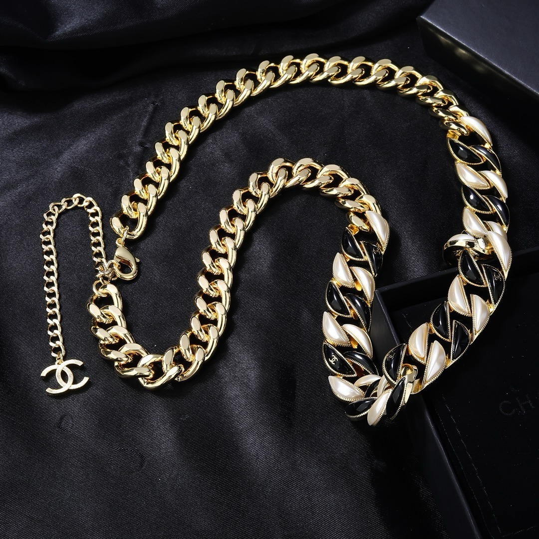 小香 Chanel 新品腰链 代购级别 一比一品质 香奈鹅 系列 经典cc logo 风格高级百搭 高级