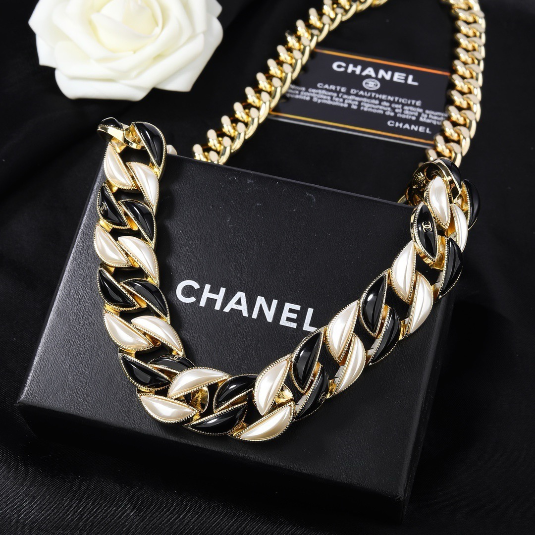 小香 Chanel 新品腰链 代购级别 一比一品质 香奈鹅 系列 经典cc logo 风格高级百搭 高级