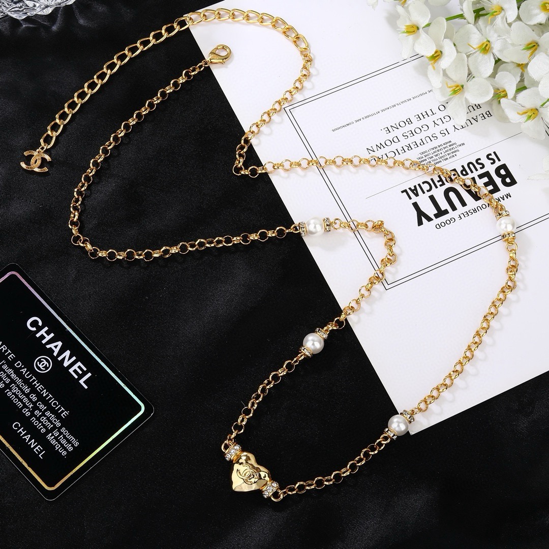 小香 Chanel 新品 腰链 代购级别 一比一品质 香奈鹅 系列 经典cc logo 风格高级百搭 高