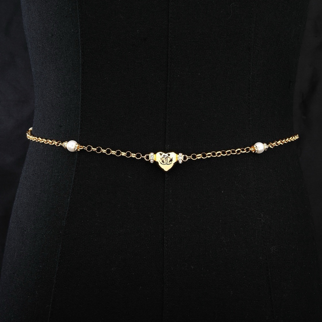 小香 Chanel 新品 腰链 代购级别 一比一品质 香奈鹅 系列 经典cc logo 风格高级百搭 高
