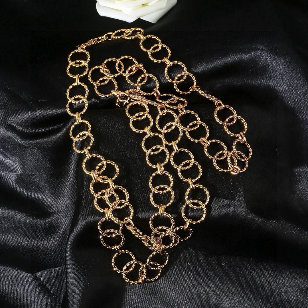 小香 Chanel 新品中古螺纹腰链 代购级别 一比一品质 香奈鹅 系列 经典cc logo 风格高级百