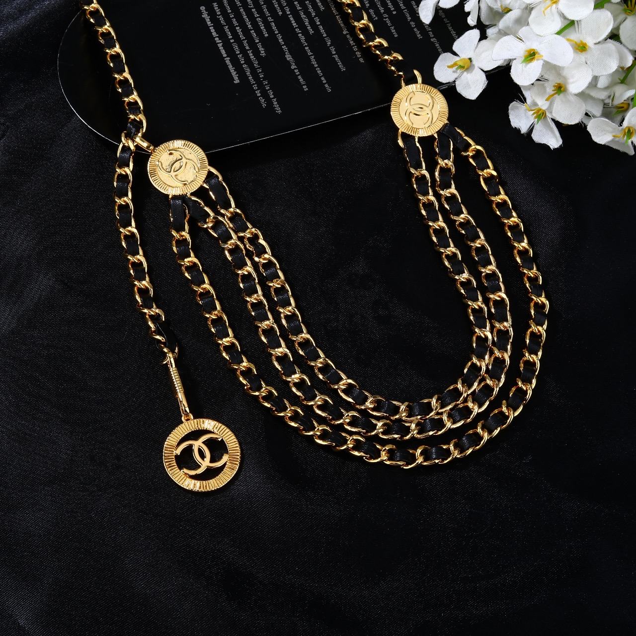 小香 Chanel 新品腰链 代购级别 一比一品质 香奈鹅 系列 风格高级百搭 高级感爆棚 现货