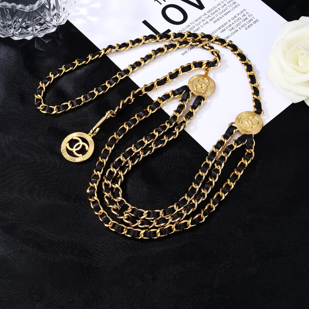 小香 Chanel 新品腰链 代购级别 一比一品质 香奈鹅 系列 风格高级百搭 高级感爆棚 现货