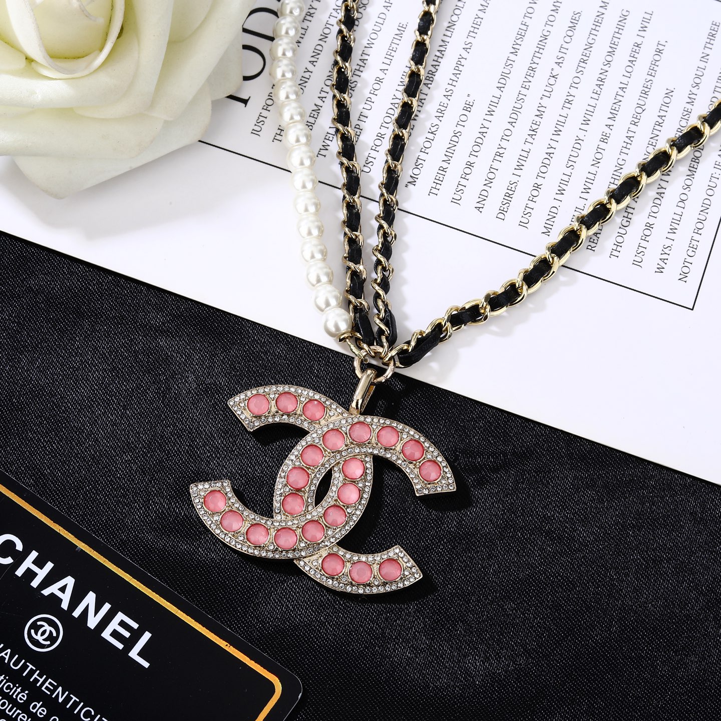 小香 Chanel 新品腰链 代购级别 一比一品质 香奈鹅 系列 风格高级百搭 高级感爆棚 现货 