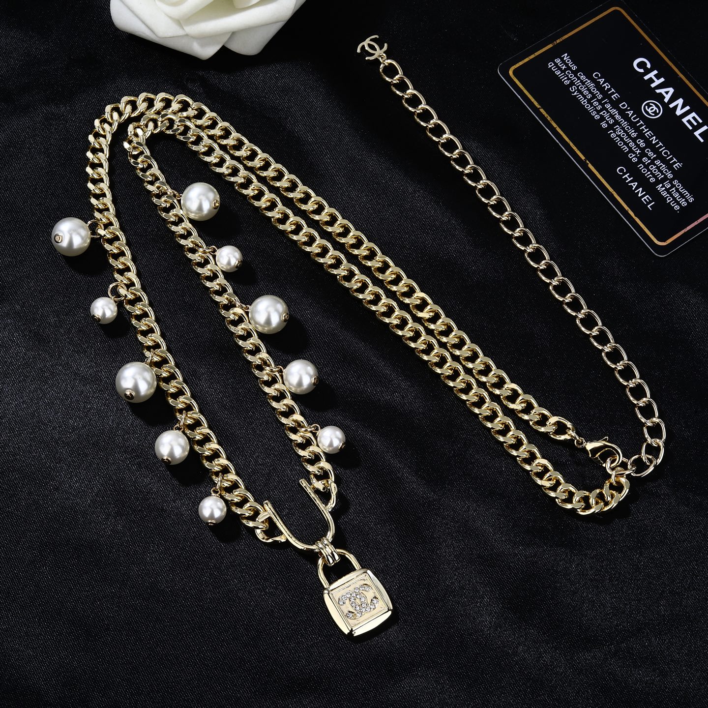 小香 Chanel 新品腰链 代购级别 一比一品质 香奈鹅 系列 风格高级百搭 高级感爆棚 现货 立即抢购👉
