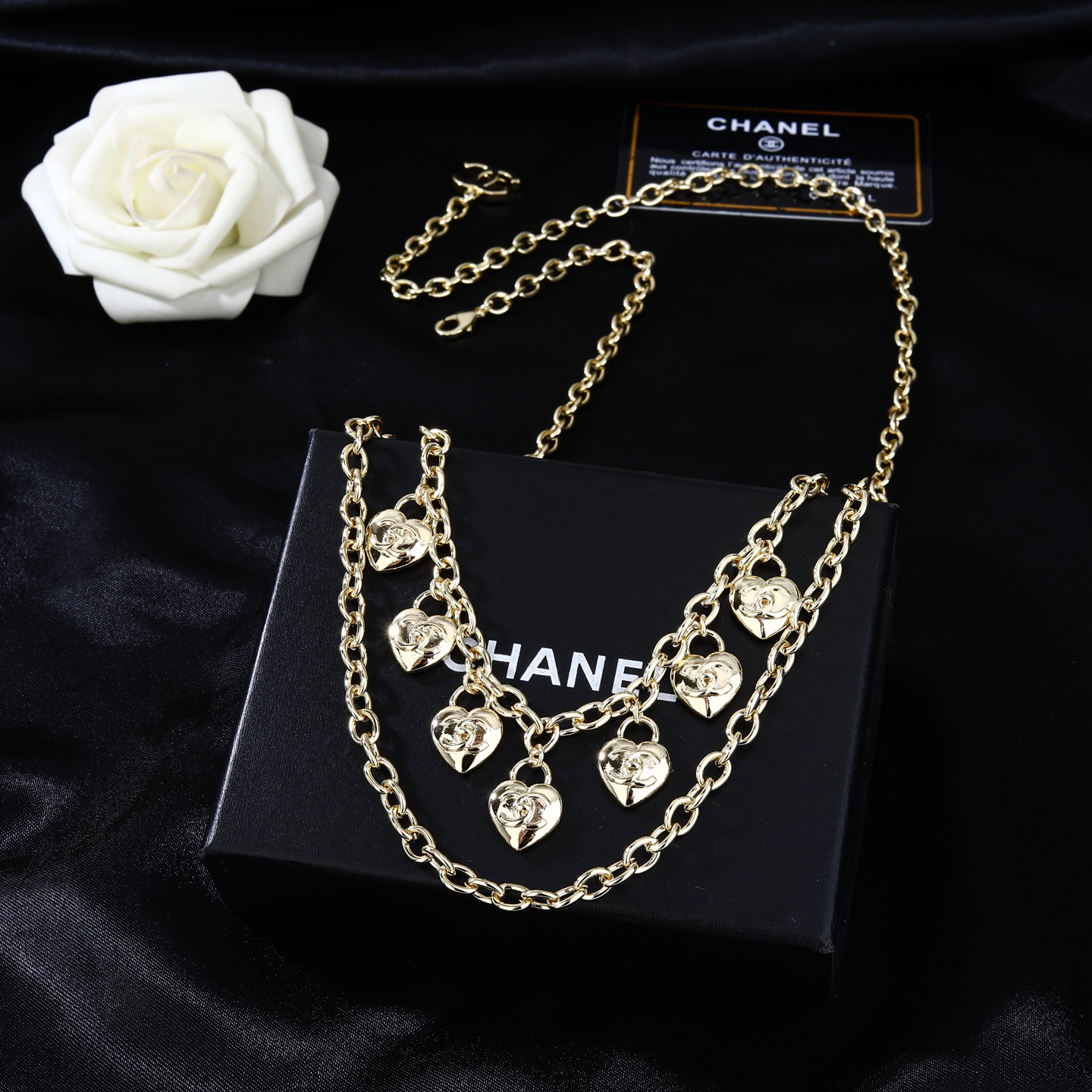 小香 Chanel 新品腰链 代购级别 一比一品质 香奈鹅 系列 风格高级百搭 高级感爆棚 现货 立即抢购👉