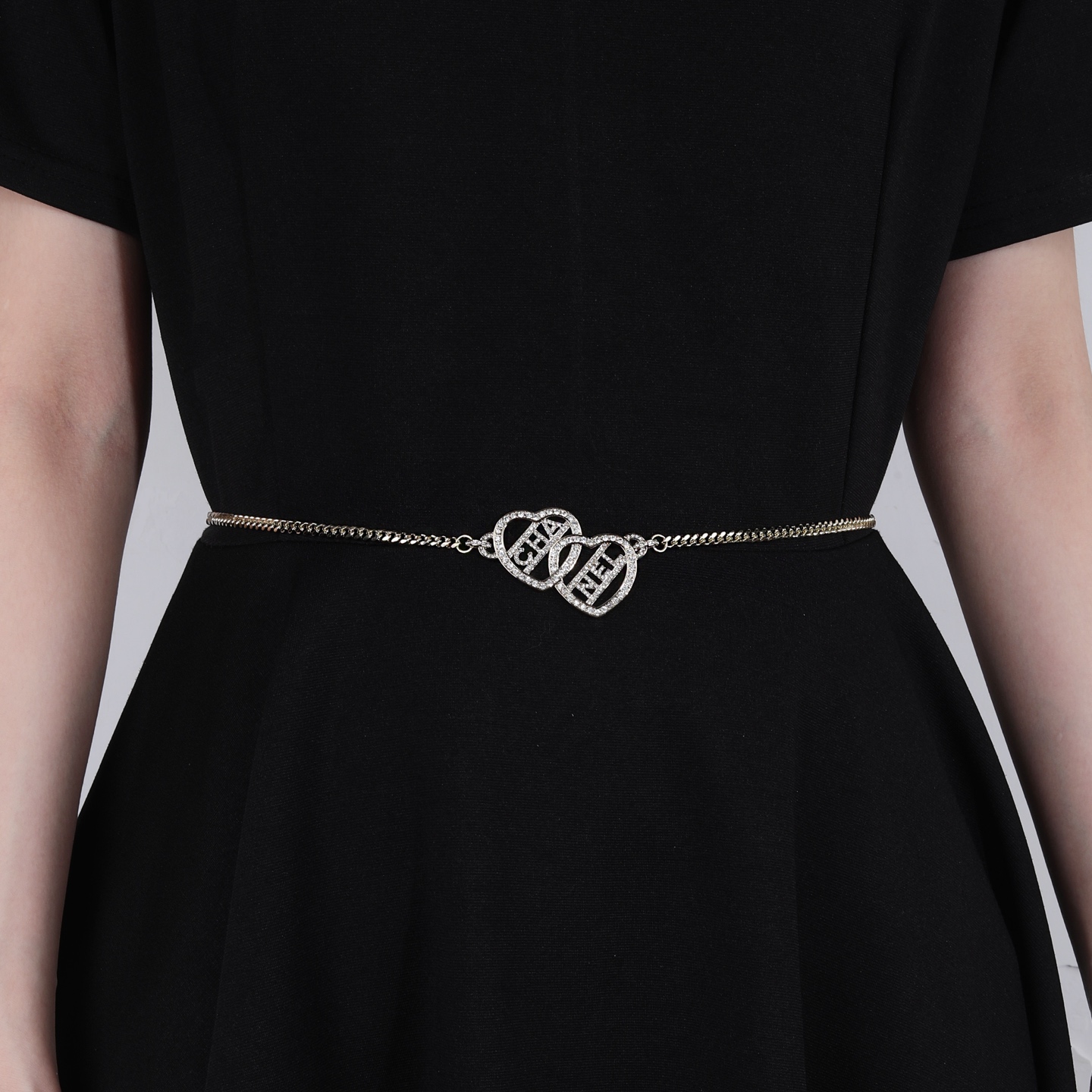 Chanel Goose series interlocking heart logo chain necklace light gold metal with clear crystal rhinestones 80cm with 10cm extension