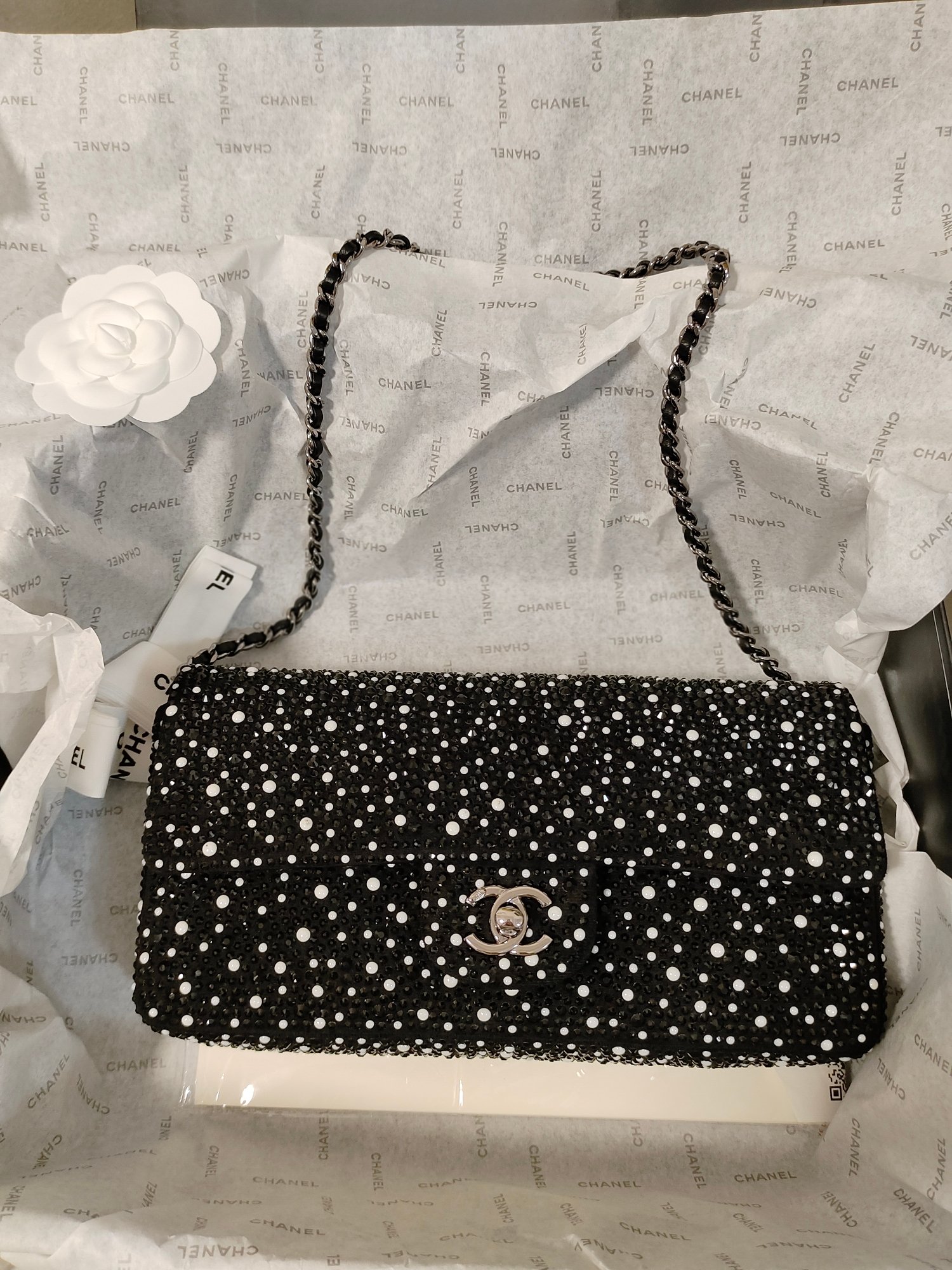 Chanel 23b evening bag/underarm bag Cf pearl diamond 26cm