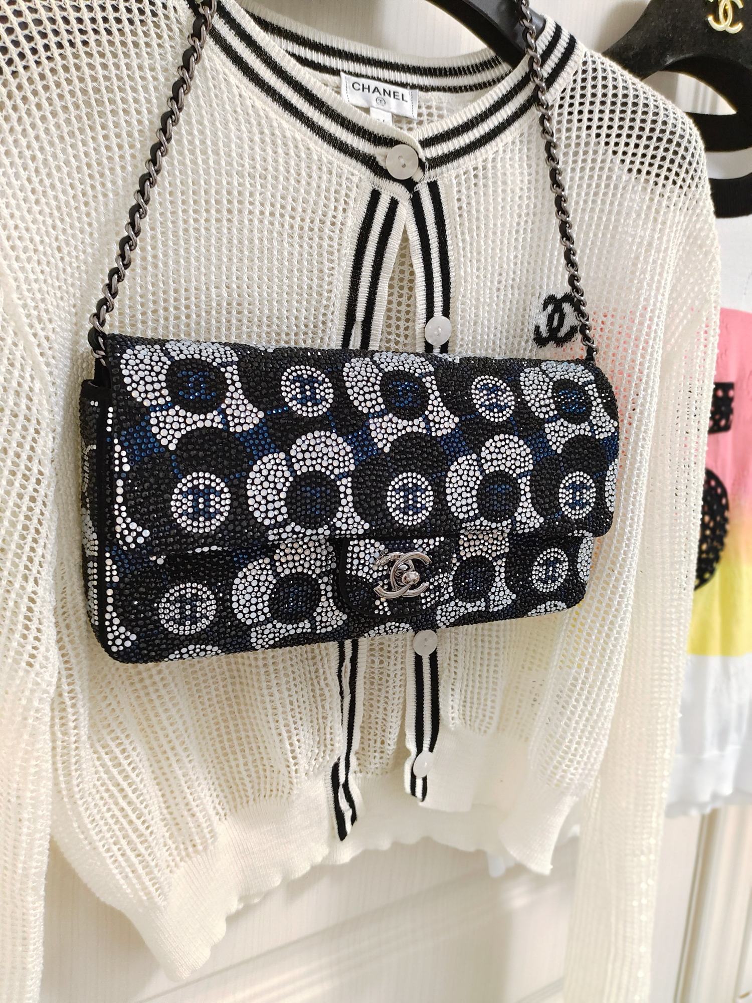 Chanel 23k high-end handmade armpit bag/evening bag diamond blue 26cm