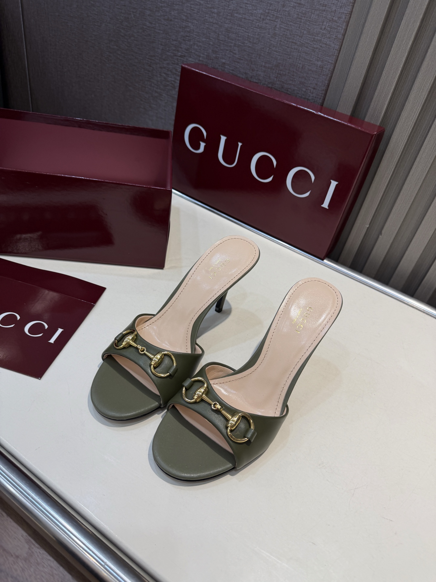 NO:871154,G's new product, sheepskin material, heel height 8.5Cm, size 35-52 (35, 40, 42, 42 customized), high heels, gucci, high heels, sheepskin19860909G家上新 羊皮材质 跟高8.5Cm 码数35-52（35、40、42、42定制）,高跟鞋,gucci,high heels,sheepskin,Women's Shoes