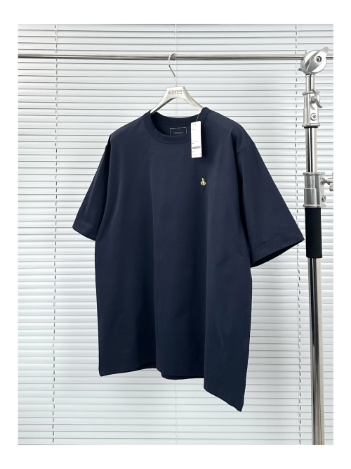 SOPHNET Scorpion Embroidery Short Sleeve T-Shirt - Breathable, Quick-Dry Fabric 1 SOPHNET Scorpion Embroidery Short Sleeve T-Shirt - Breathable, Quick-Dry Fabric