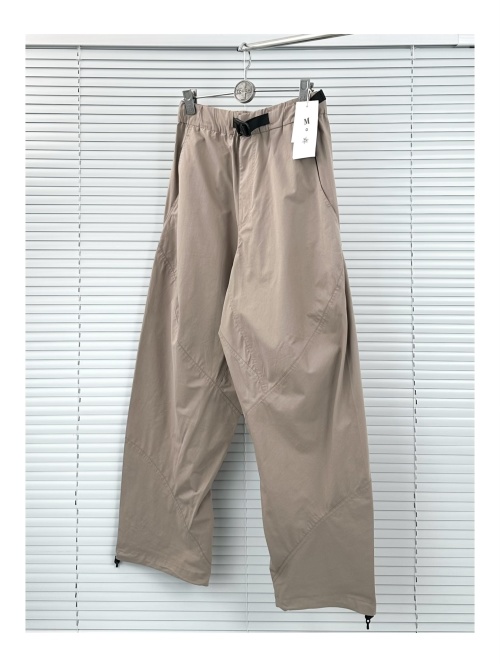 Goldwin Streamline 3D Curve Pants - Comfortable, Stylish, and Durable 1 Goldwin Streamline 3D Curve Pants - Comfortable, Stylish, and Durable
