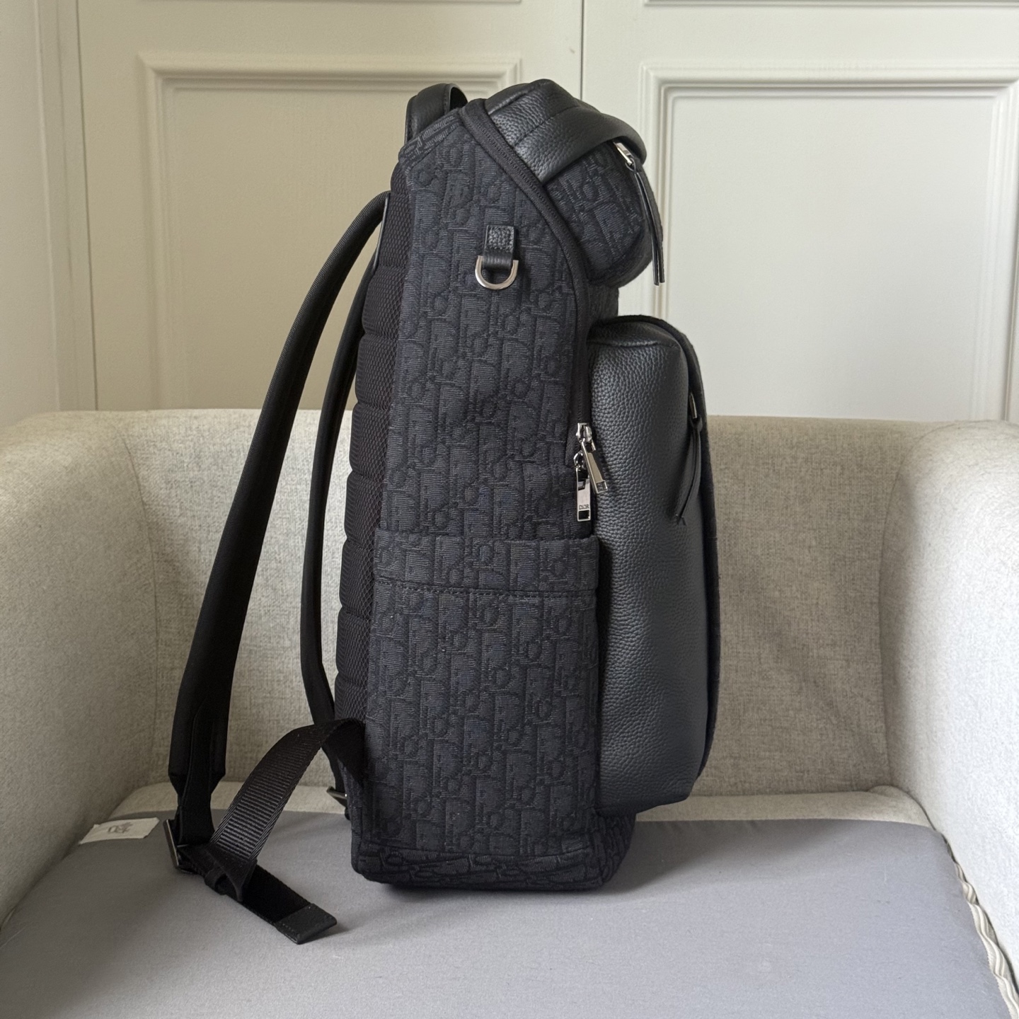 Dior Rider Soft Backpack: Black Oblique Fabric, Leather Details, and Dior Signature 4 i1751006015486 8123 0 2