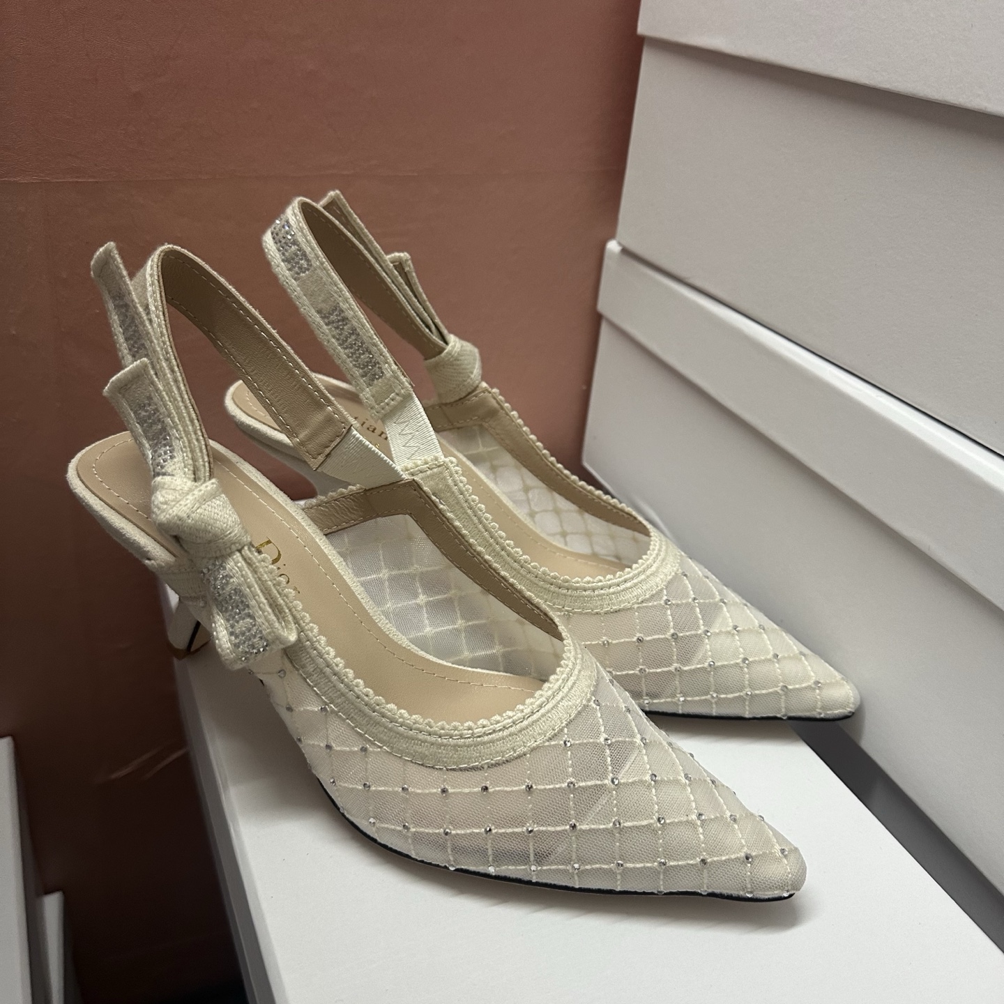 NO:233487,J'ADIOR DIOR counter latest celebrity style with webbing high heels; using unique embroidery of more than 200,000 stitches and a single complete seamless fabric craft, the iconic electric embroidery and iron diamond 