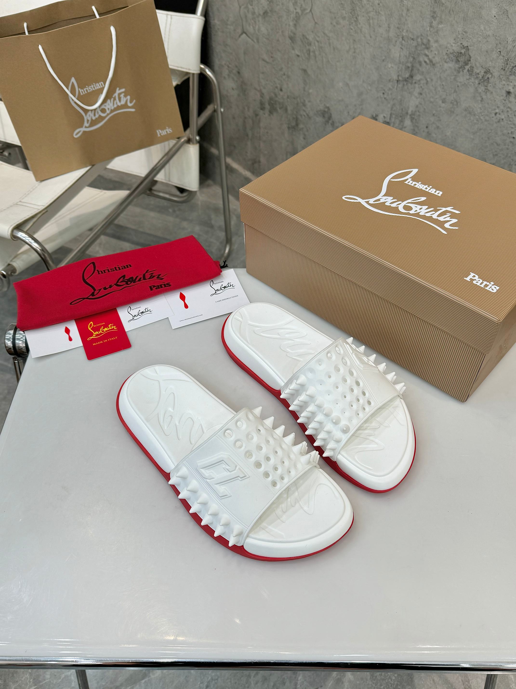 Christian Louboutin Men's White Spike Detail Open Toe Beach Slides 2 a1737527006418 8254