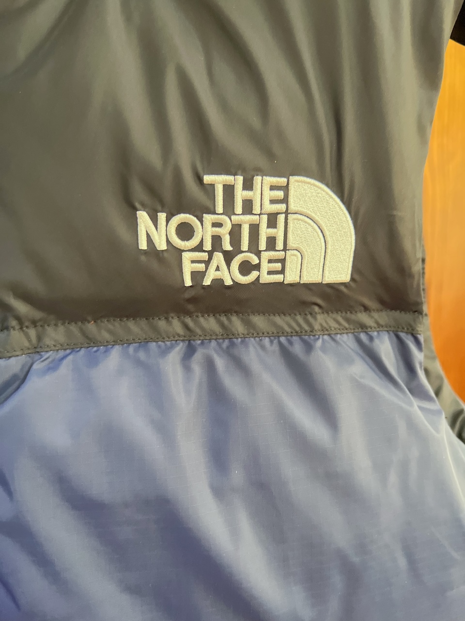 价180
 The North Face/北面  1996经典款羽绒马甲      
身高150-160        体重80-90   穿XS
身高155-165        体重90-110  穿S
身高160-170        体重110-130 穿M
身高165-175         体重130-150 穿L
身高170-180        体重150-170 穿XL
身高175-185        体重170-180 穿2XL