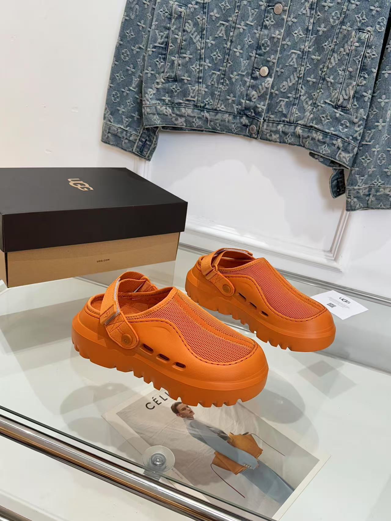Las nuevas pantuflas Boken de suela gruesa para pequeñas celebridades de Internet de UGG, pantuflas regordetas con dedo…